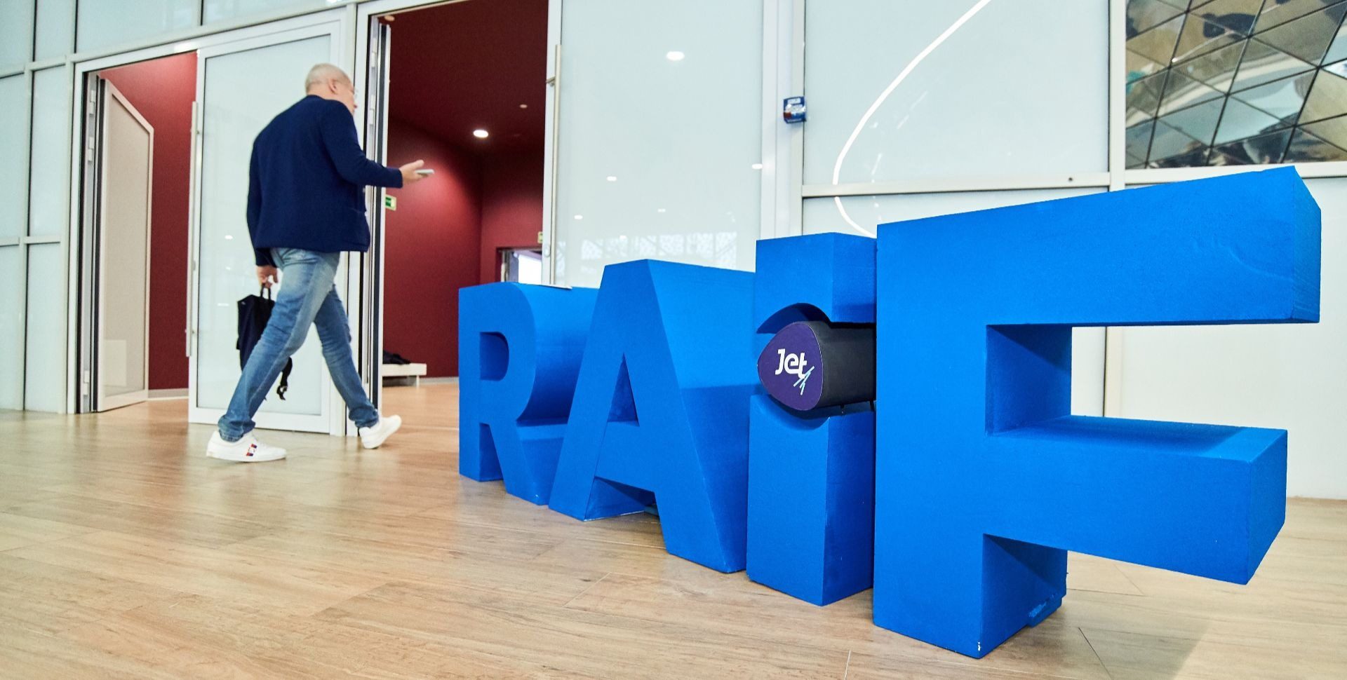 RAIF 4